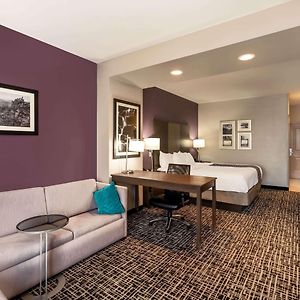 Executive King Room